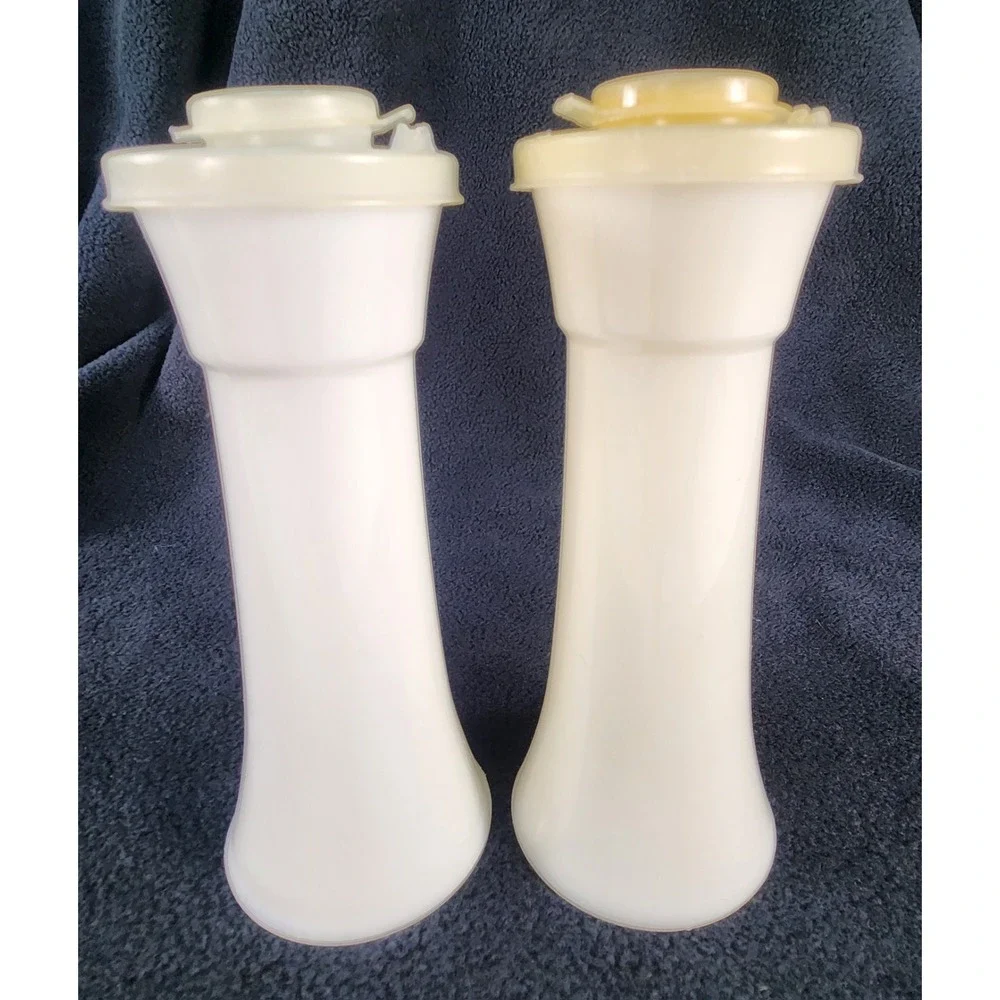 Tupperware Hourglass Salt Pepper  Shaker Set White 718  Vintage 6in.